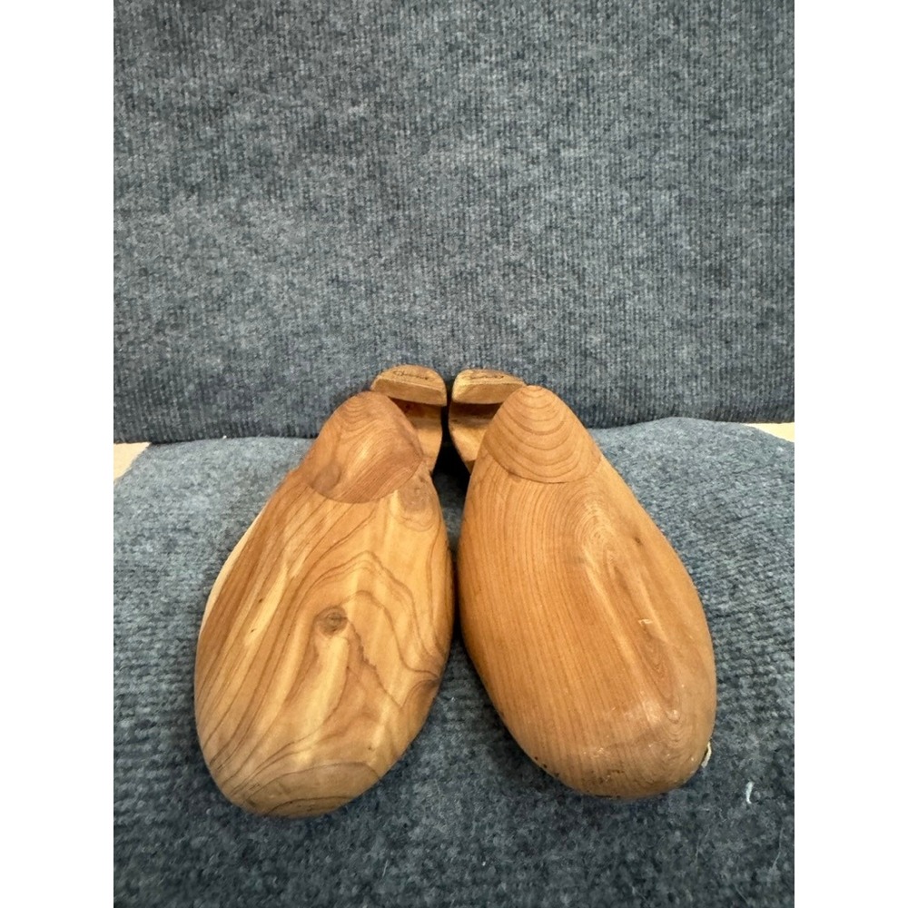 Johnston & Murphy Cedar Shoe Trees Mens Large L Split Toe Adjustable Wood Pair - Picture 2 of 5